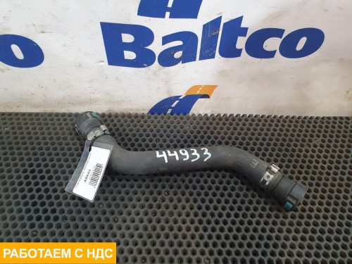 Патрубок отопителя правый