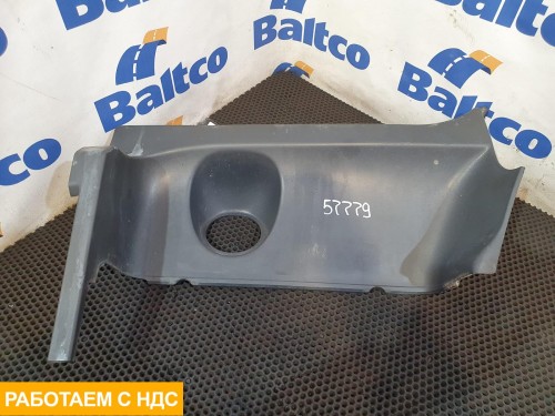 Накладка на корпус подножки левая