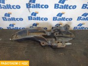 Кронштейн пневморессоры левый