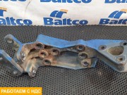 Кронштейн крепления передней рессоры левый