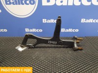 Кронштейн бампера левый